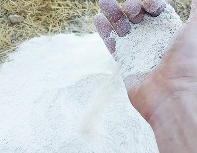 Zoom sur le sable concassé